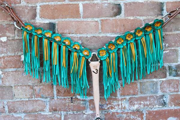 Narrow Three Piece Collar