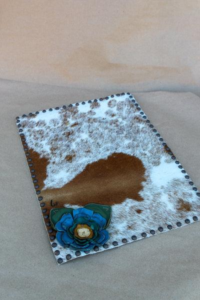 12 x 16 Cowhide Centerpiece